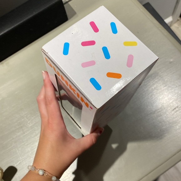 Elf x Dunkin box and bag - Picture 8 of 8